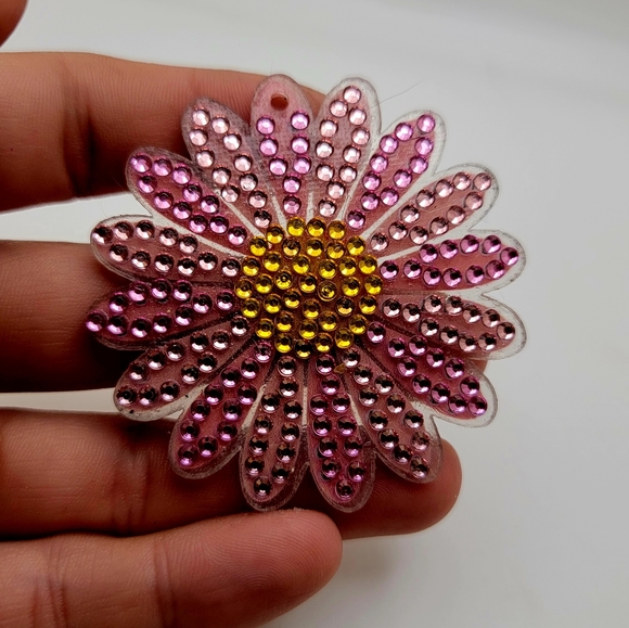 Pink Flower Cute Magnet - Picture 3 of 4
